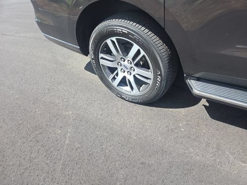 Used 2023 Ford Expedition Max XLT RWD image 18