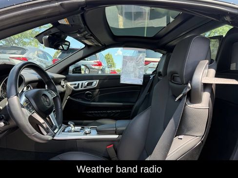 Used 2016 Mercedes-Benz SLK 300 image 6