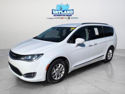 Certified 2020 Chrysler Pacifica Touring-L