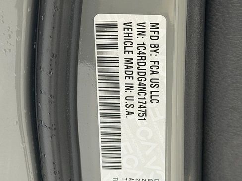 Used 2022 Dodge Durango GT image 32