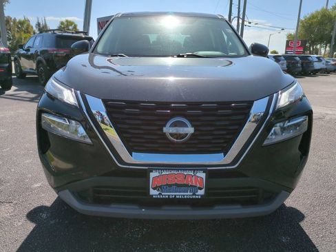 Certified 2023 Nissan Rogue SV image 10