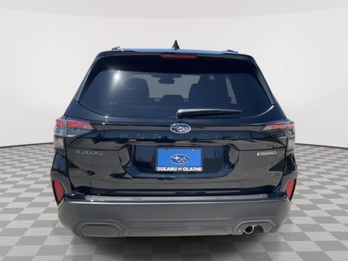 Certified 2025 Subaru Forester Touring w/ Popular Package - Touring AWD/4WD image 7