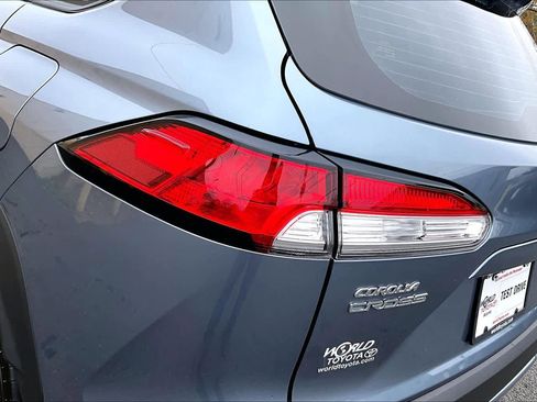 Certified 2024 Toyota Corolla Cross L image 26