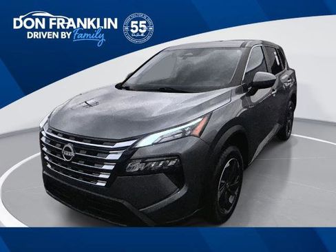 Certified 2024 Nissan Rogue SV FWD image 1