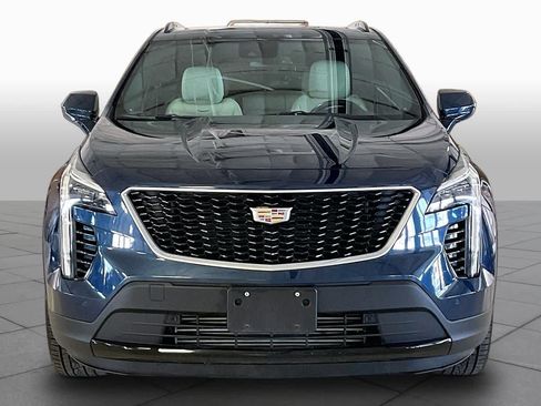 Used 2020 Cadillac XT4 Sport w/ Cold Weather Package FWD image 3