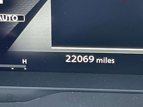 Used 2024 Nissan Rogue Platinum w/ Platinum Premium Package image 27