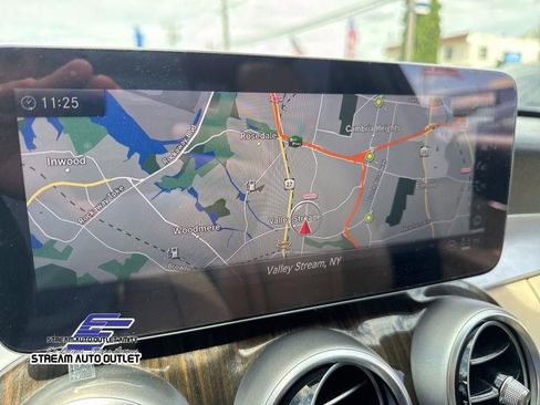 Used 2021 Mercedes-Benz C 300 4MATIC Sedan image 18