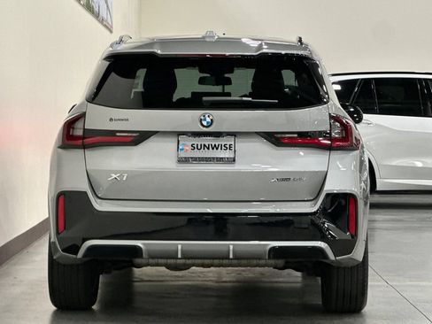 Used 2023 BMW X1 xDrive28i w/ Premium Package AWD/4WD image 5