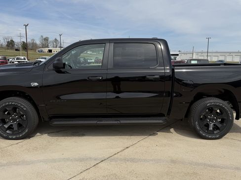 New 2026 RAM 1500 Express image 4