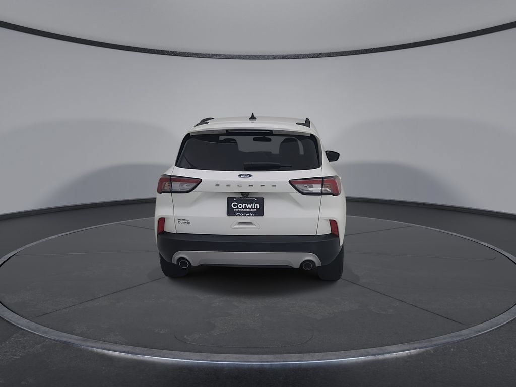 Used 2022 Ford Escape SEL w/ Technology Package FWD image 15