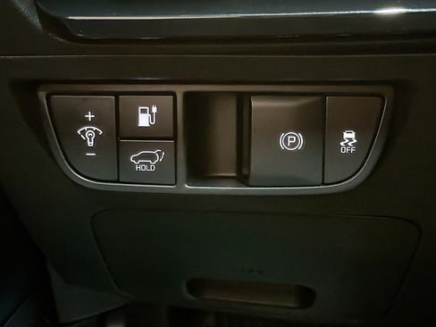 Used 2025 Kia EV6 Wind image 17