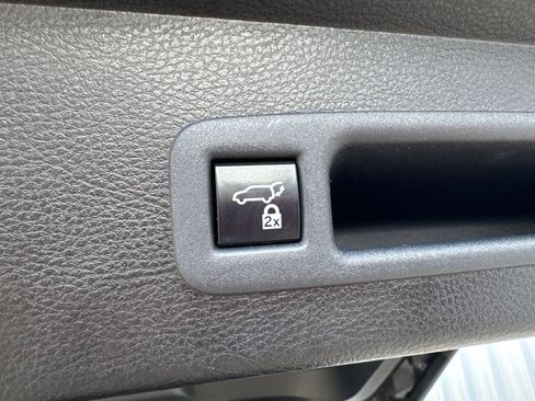 Used 2021 Toyota Sienna XLE w/ XLE Plus Package AWD/4WD image 36
