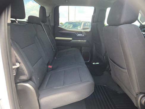 Used 2023 Chevrolet Silverado 1500 LT AWD/4WD image 21