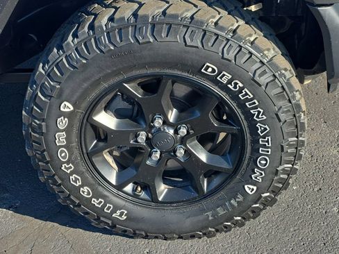 Used 2020 Jeep Wrangler Unlimited Sport AWD/4WD image 13
