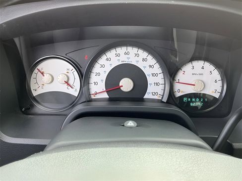 Used 2011 Dodge Dakota Big Horn image 30