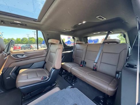 Used 2023 Chevrolet Tahoe High Country w/ Advanced Technology Package AWD/4WD image 13