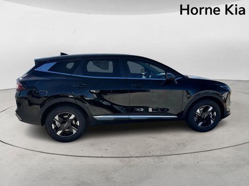New 2026 Kia Sportage LX image 3