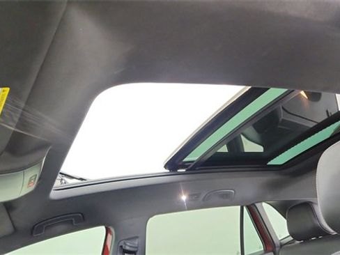 Used 2021 Volkswagen Atlas Cross Sport SE w/ Panoramic Sunroof Package image 54
