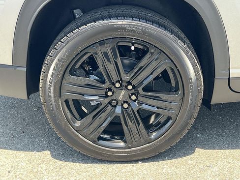 New 2026 GMC Acadia Elevation w/ Black Edition FWD image 31