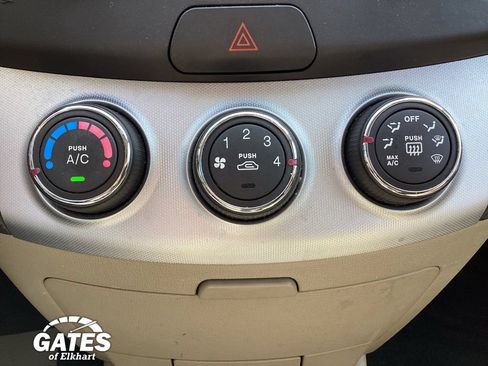 Used 2008 Hyundai Elantra SE FWD image 15