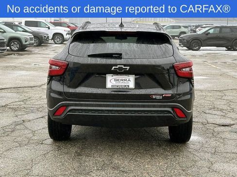 Certified 2024 Chevrolet Trax RS w/ Driver Confidence Package image 6