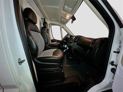 Used 2017 RAM ProMaster 2500 w/ Premium Appearance Group image 20