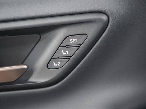 New 2026 Toyota Crown Signia image 43