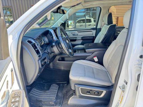 Used 2022 RAM 1500 Limited AWD/4WD image 12
