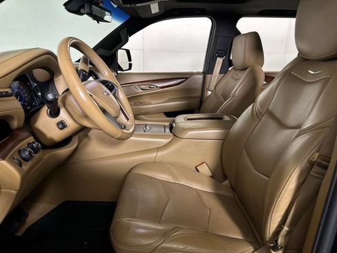 Used 2017 Cadillac Escalade Platinum AWD/4WD image 20