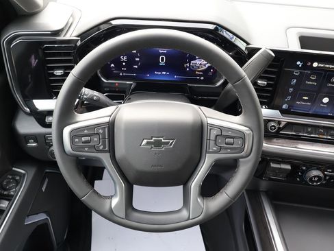 New 2026 Chevrolet Silverado 2500 LTZ image 17