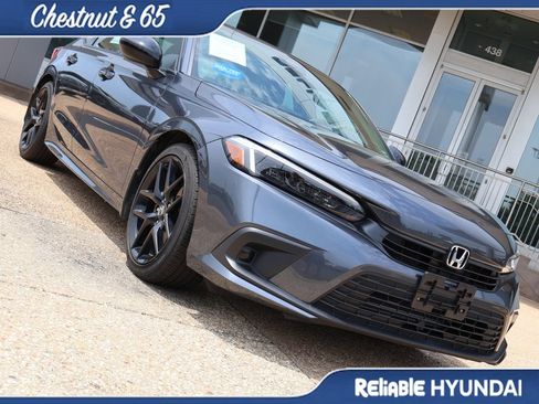 Used 2023 Honda Civic Sport image 7