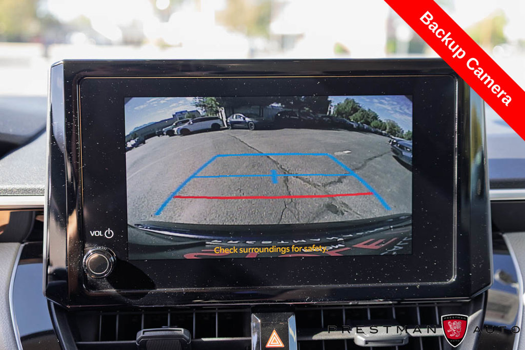 Used 2026 Toyota Corolla LE w/ LE Premium Package FWD image 4