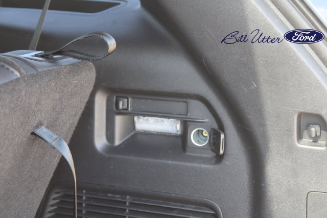 Used 2023 Ford Explorer XLT w/ Equipment Group 202A AWD/4WD image 11