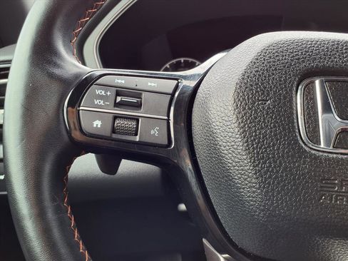 Certified 2024 Honda Pilot TrailSport image 15