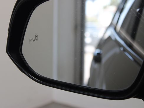 Used 2025 Toyota RAV4 XLE Premium FWD image 22