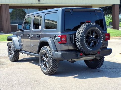 Used 2021 Jeep Wrangler Unlimited Sport AWD/4WD image 3