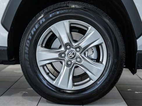 Used 2024 Toyota RAV4 XLE image 15