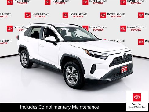 Certified 2025 Toyota RAV4 XLE image 3