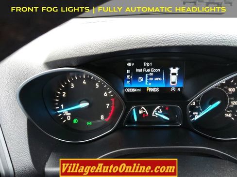 Used 2019 Ford Escape SEL image 19