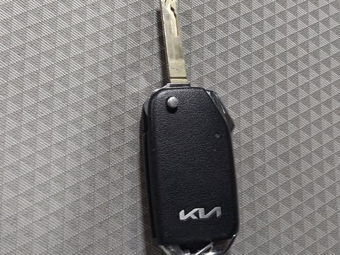 Used 2022 Kia Soul LX w/ Technology Package image 32