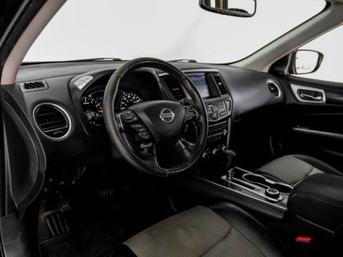 Used 2020 Nissan Pathfinder SV w/ Rock Creek Edition image 13