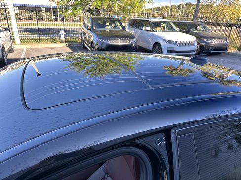 Used 2022 BMW X6 xDrive40i w/ M Sport Package AWD/4WD image 34