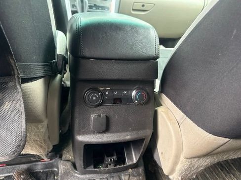 Used 2015 Ford Explorer FWD image 20