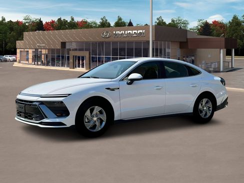 New 2025 Hyundai Sonata SE image 2