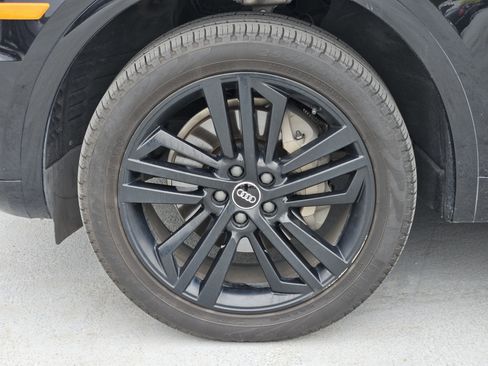 Used 2019 Audi Q5 2.0T Premium Plus w/ Premium Plus Package image 13