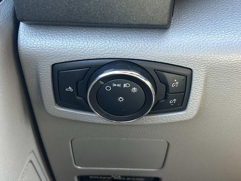 Used 2018 Ford F250 XL w/ Power Equipment Group image 35