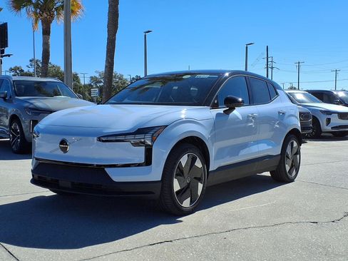 New 2026 Volvo EX30 Plus w/ Protection Package Premier AWD/4WD image 3