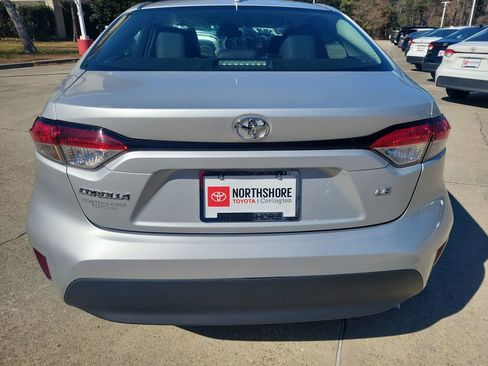 Certified 2024 Toyota Corolla LE image 4