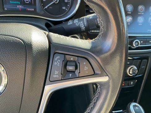 Used 2019 Buick Encore Preferred image 12