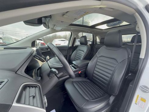 Certified 2023 Ford Edge SEL w/ Convenience Package AWD/4WD image 24